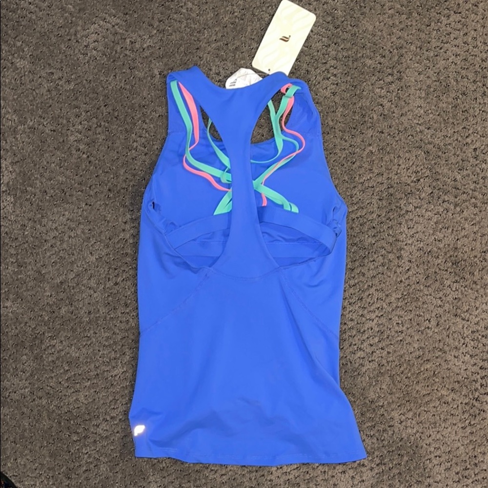Work out top - Picture 2 of 2
